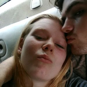 Meet your Posher, Mia